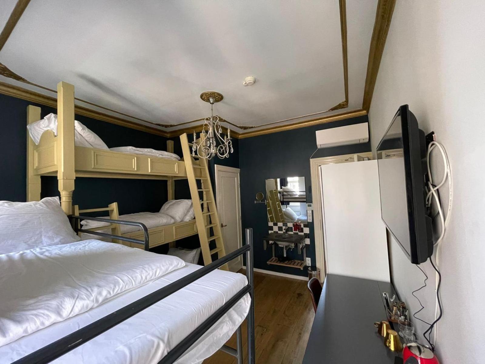 Amsterdam Rembrandt Square City Center Hotel Ngoại thất bức ảnh