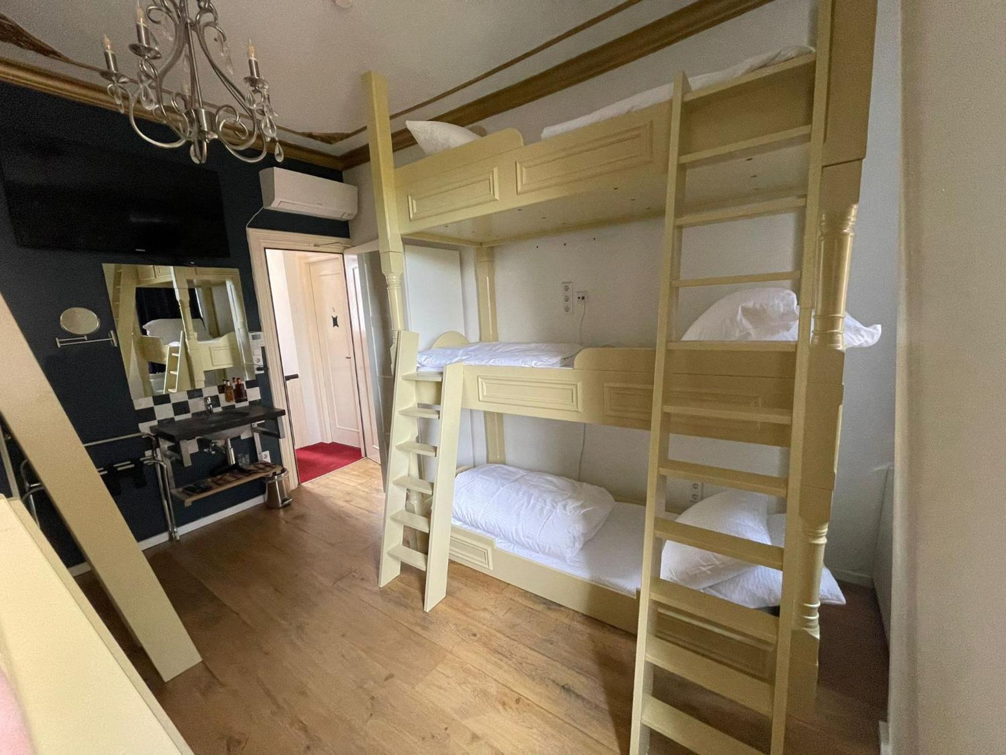 Amsterdam Rembrandt Square City Center Hotel Ngoại thất bức ảnh